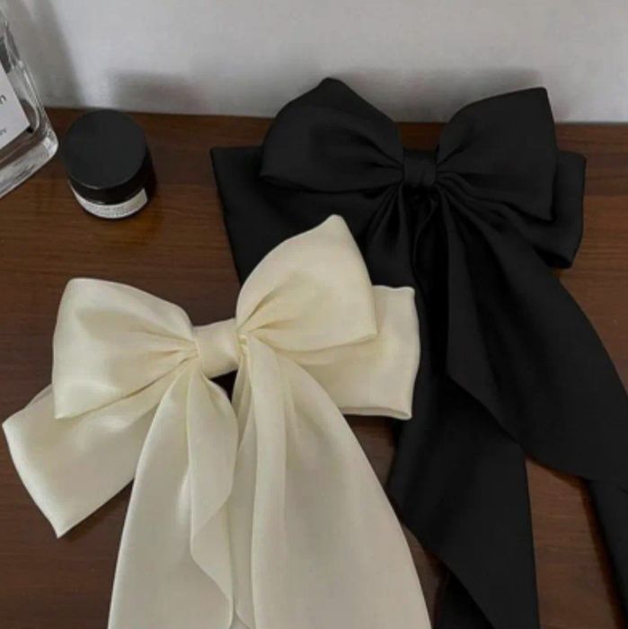 Елегантні Мінімалістичні Заколка бант