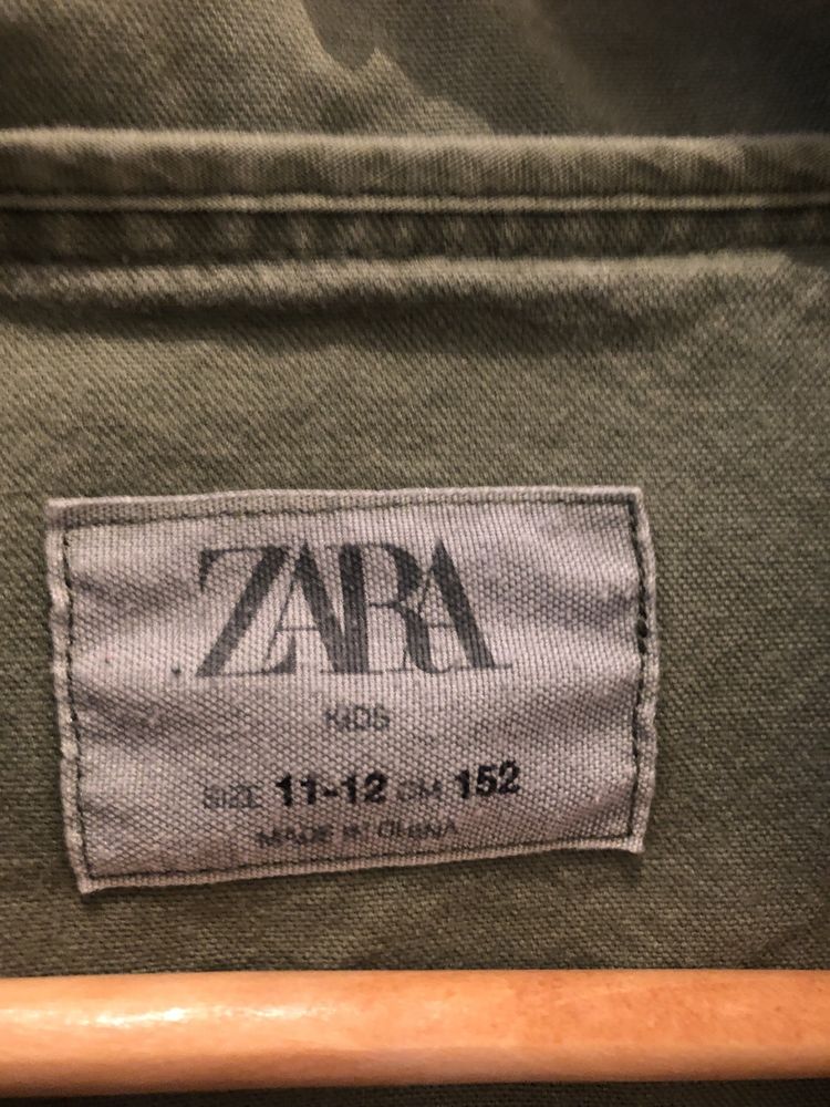 Kurtka chlopieca firmy Zara r. 152