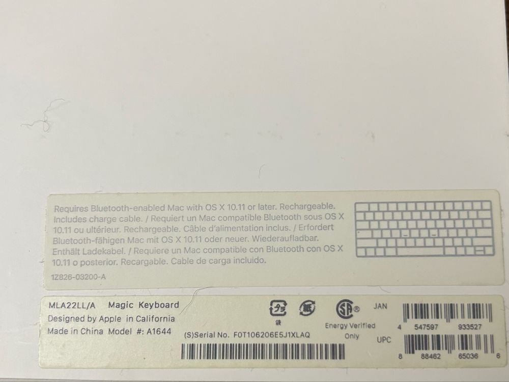 Продам клавіатуру apple a1644
