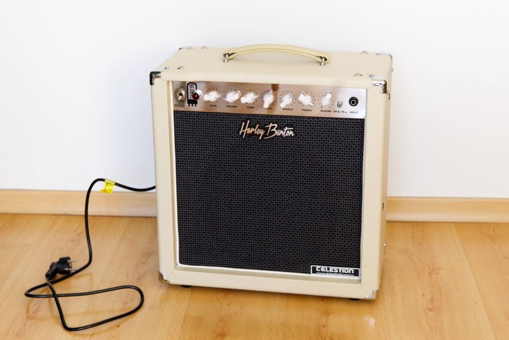 Harley Benton Tube15 (V30 Celestion) combo, wzmacniacz w pełni lampowy