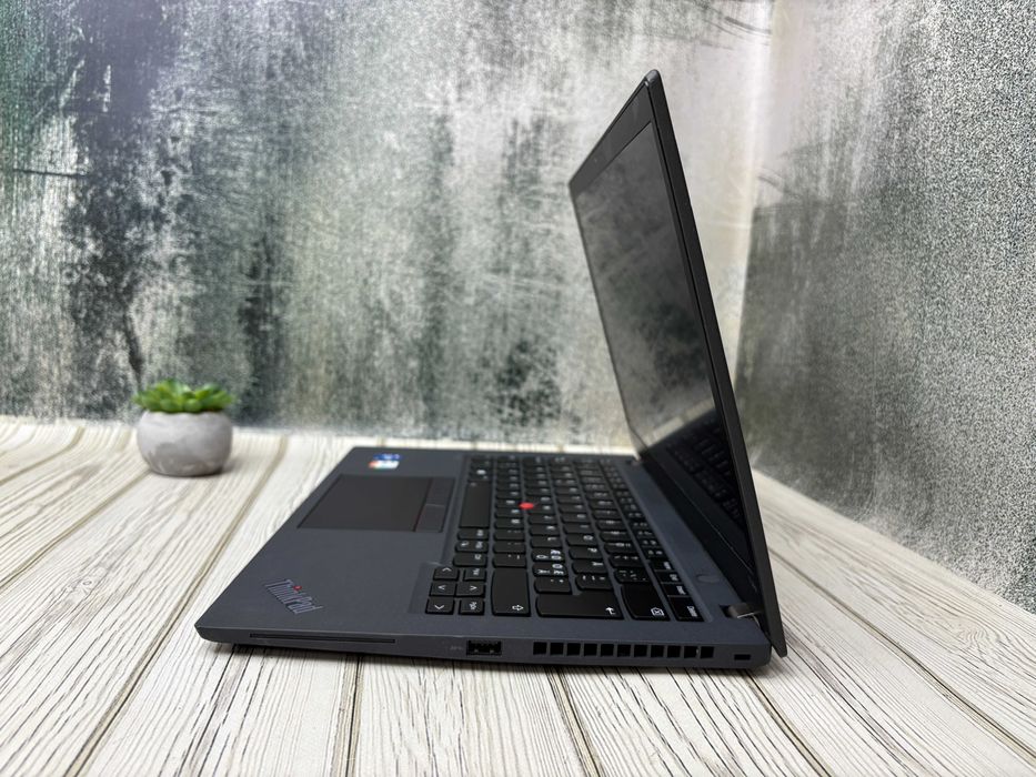 Lenovo ThinkPad T14s Gen 2| 14" Full HD|i5-1145G7|16GB RAM| 256GB SSD