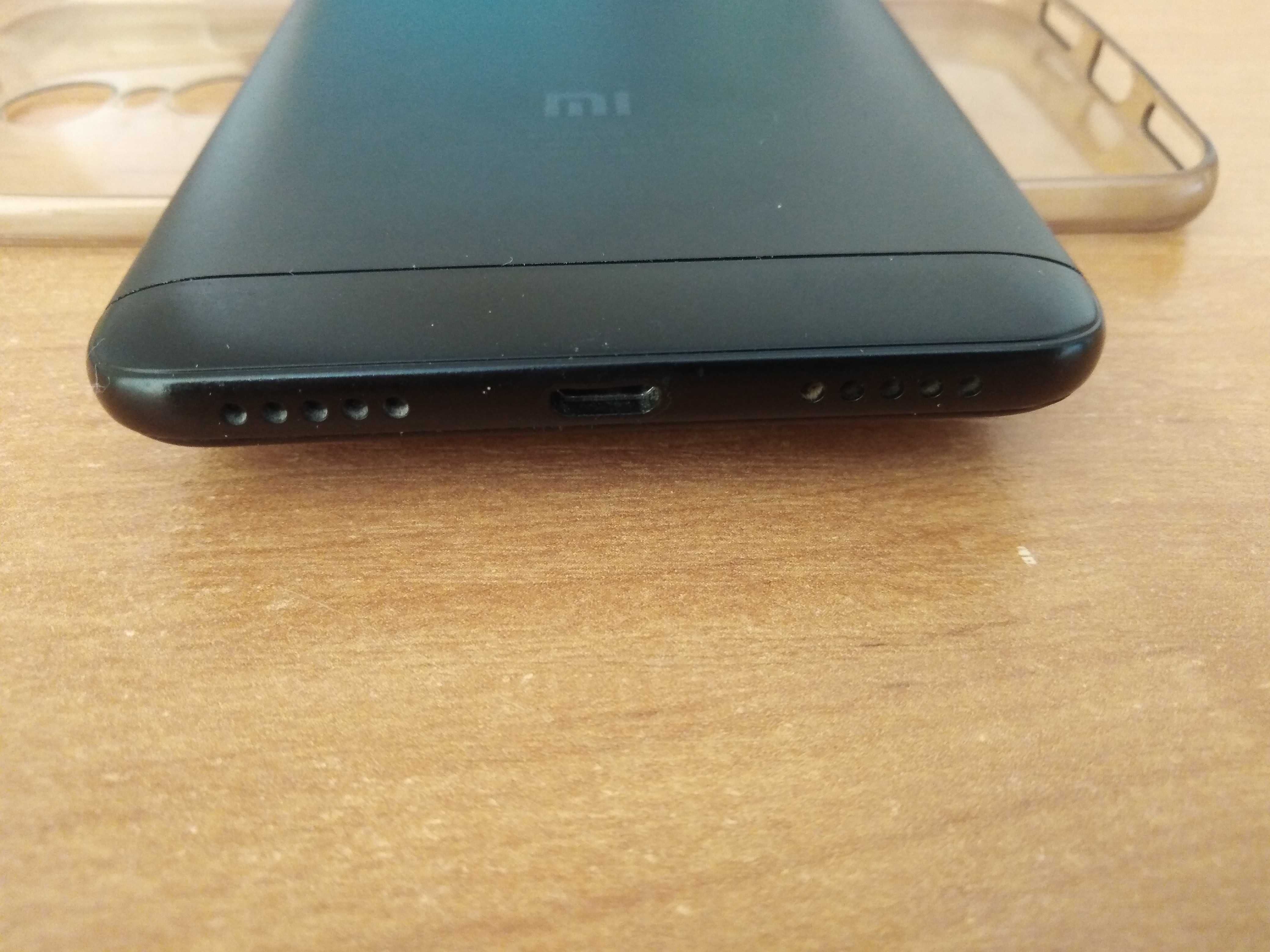 Смартфон Xiaomi Redmi 5 Plus 4/64 Black