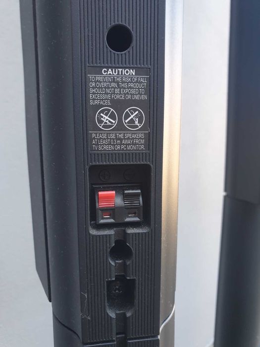 Colunas Altas Tallboy LG (4 un.) + Leitor Blu-ray BH7540 (Defeito)