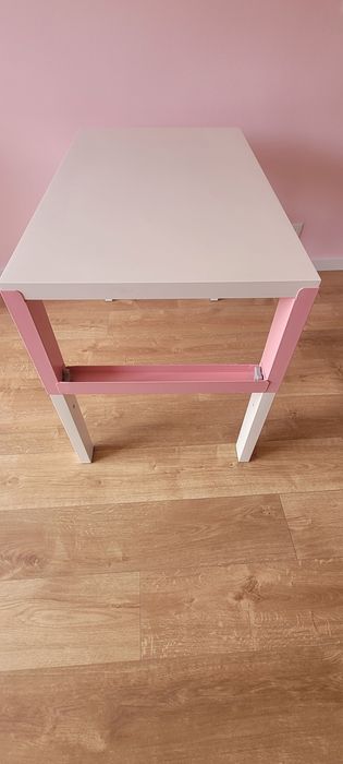 Secretária criança Ikea ajustável rosa