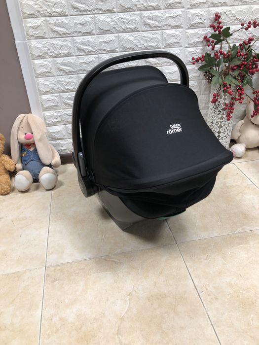 Автокрісло Britax Römer Baby-Safe Core Група 0+ (0-13 кг) автокресло
