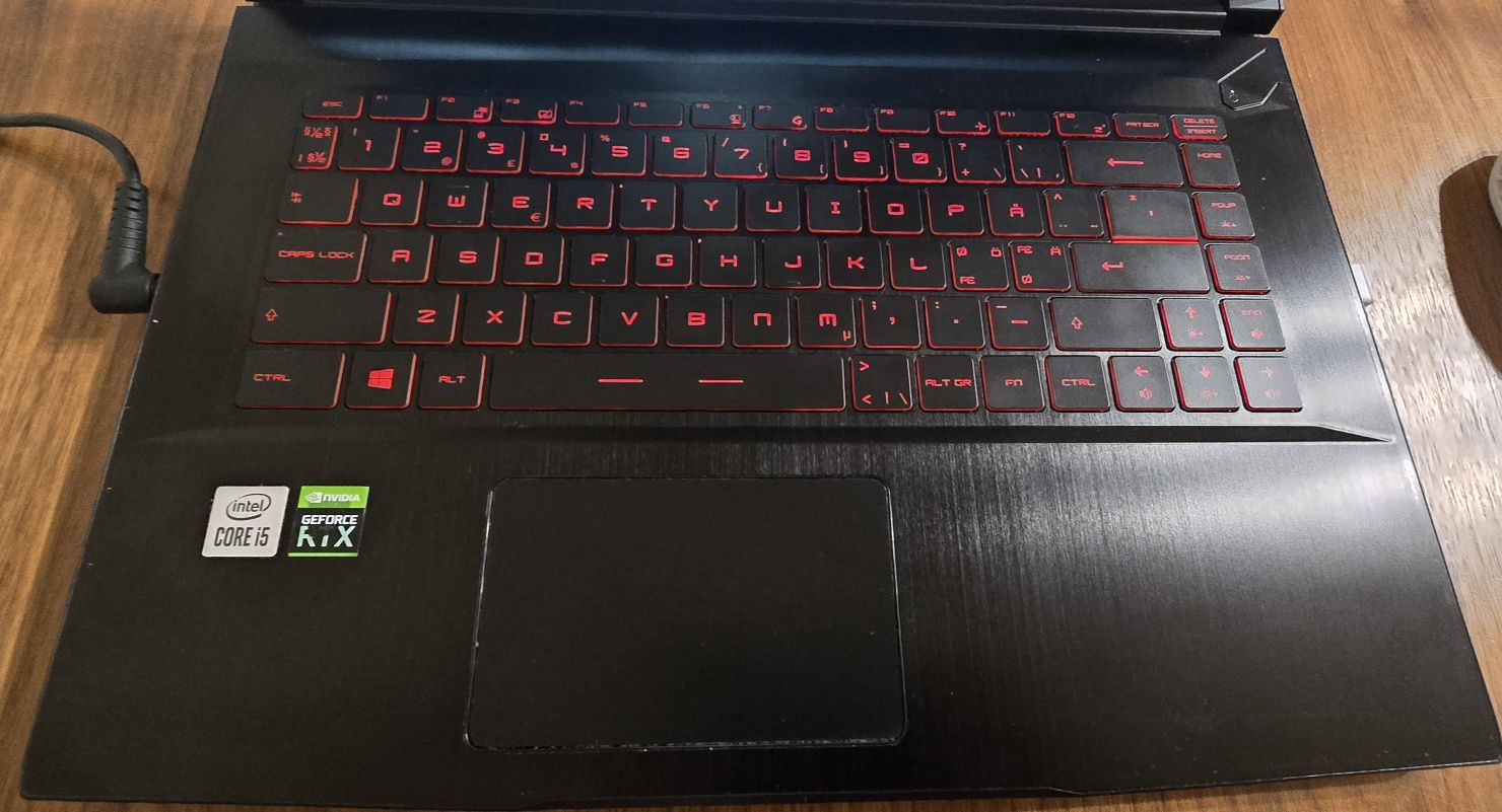 Laptop gamingowy MSI GF65 Thin 10UE