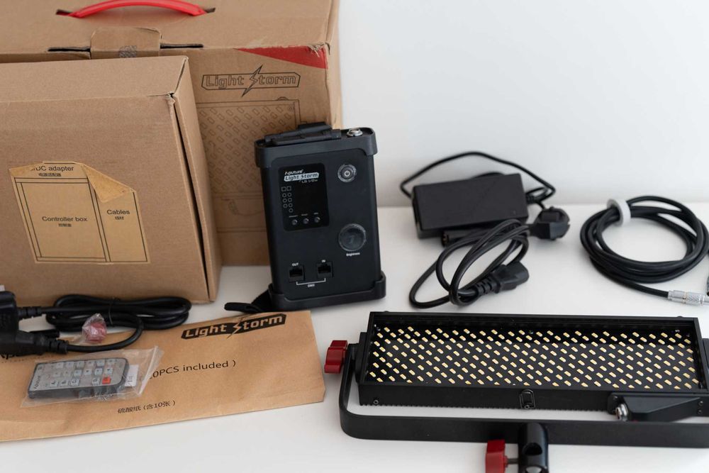 Aputure Light Storm LS 1/2w – Painel LED