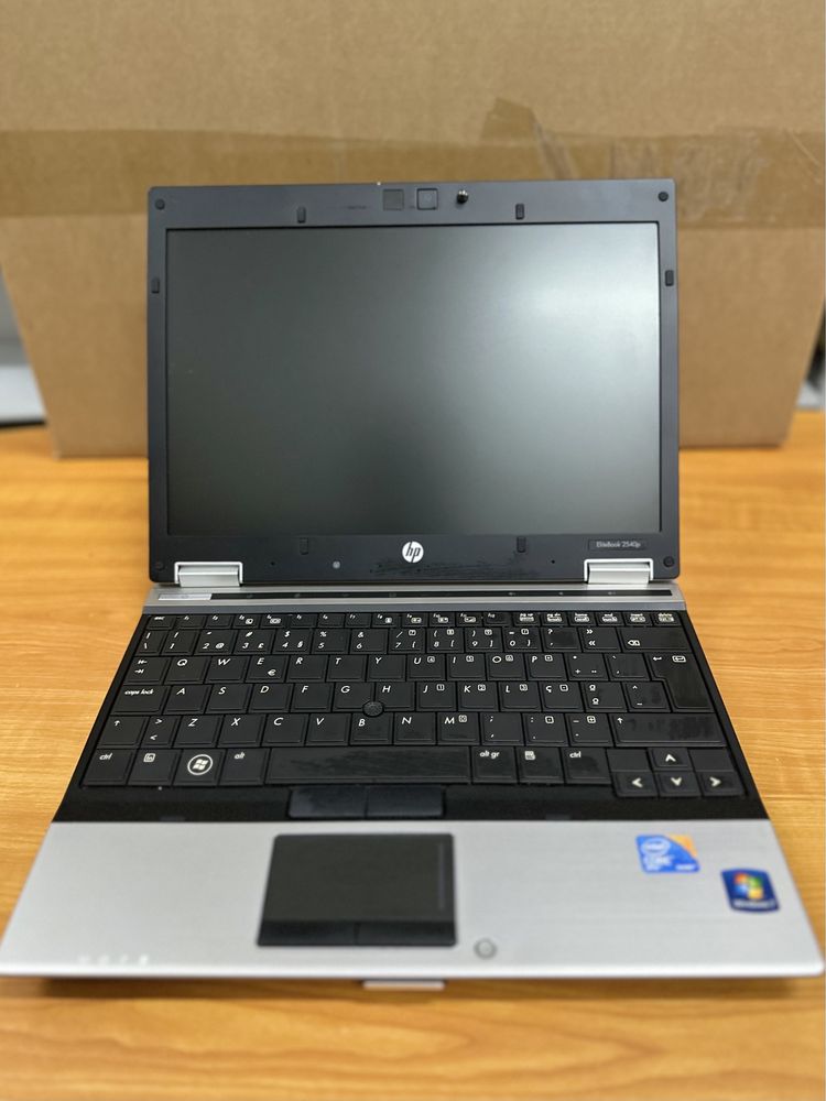 Portátil HP Elitebook 2540p