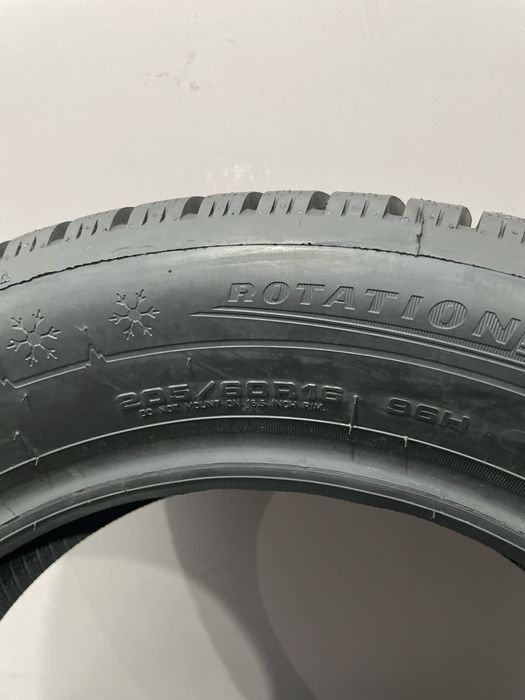 205/60 R16 Dunlop Winter Sport 5