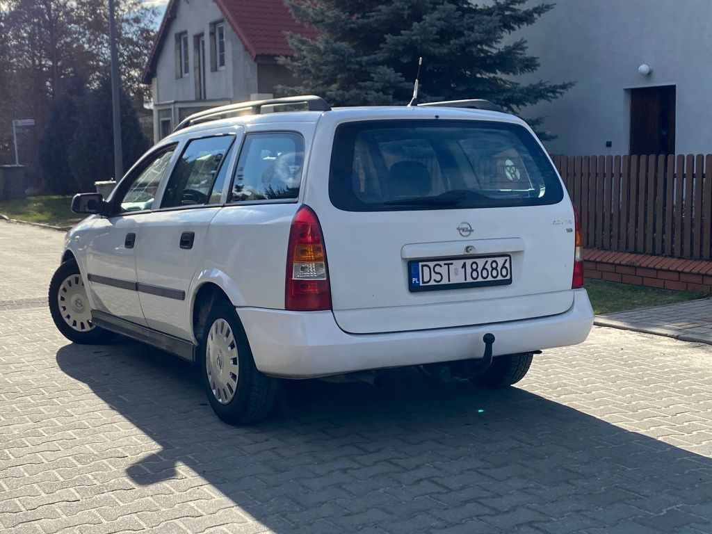 Opel Astra 1,6-8V* kombi