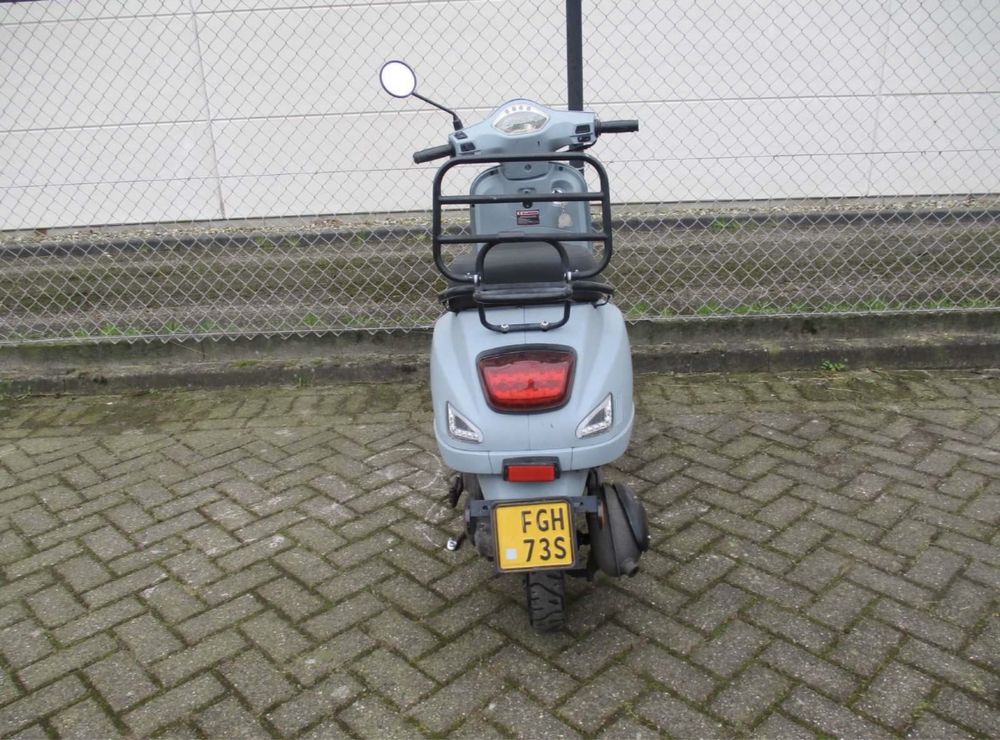 Skuter BTC Riva 4  50 ccm 4 suw