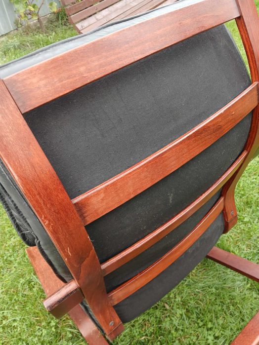 Fotel  z siedziskiem ze skóry naturalnej