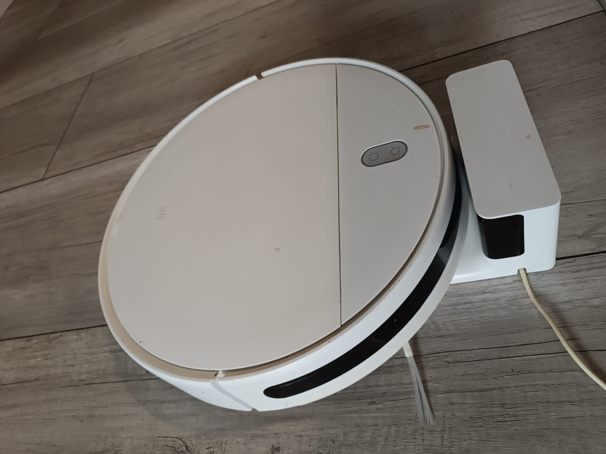 Robot sprzątający Xiaomi Mi Robot Vacuum Mop Essential