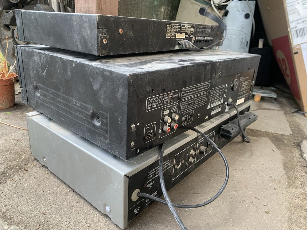 Sprzedam magnetofon pioneer ct-w700r,tx1090z i unitra as 632