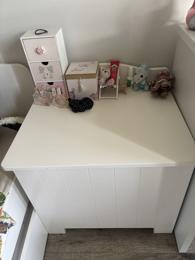 Sprzedam zestaw mebli marki Premium Bellamy
