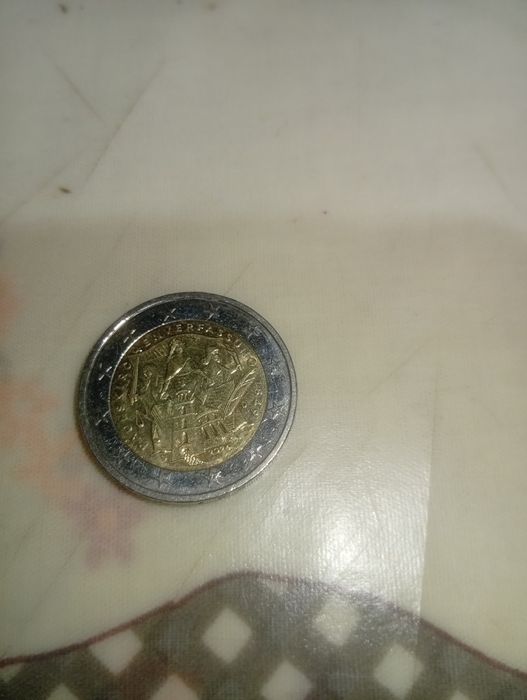 Vendo moeda de 2€ brilhante