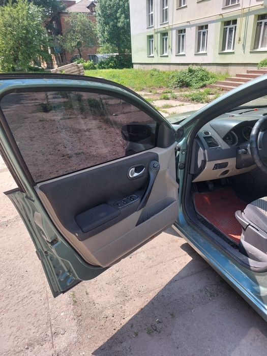 Продам Рено Меган 2  2.0 v16