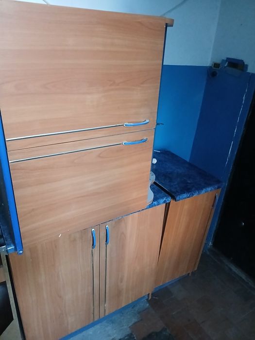 Продам кухню недорого