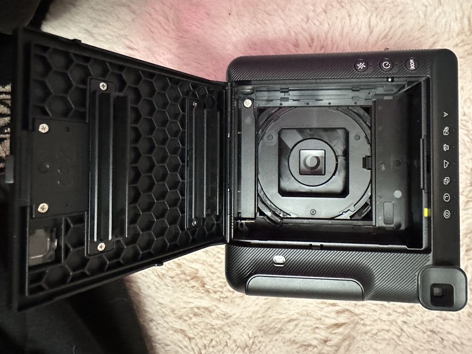 Полароїд камера Instax square SQ6