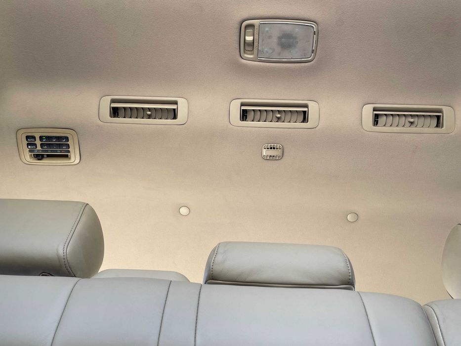 Toyota Land Cruiser HDJ 100