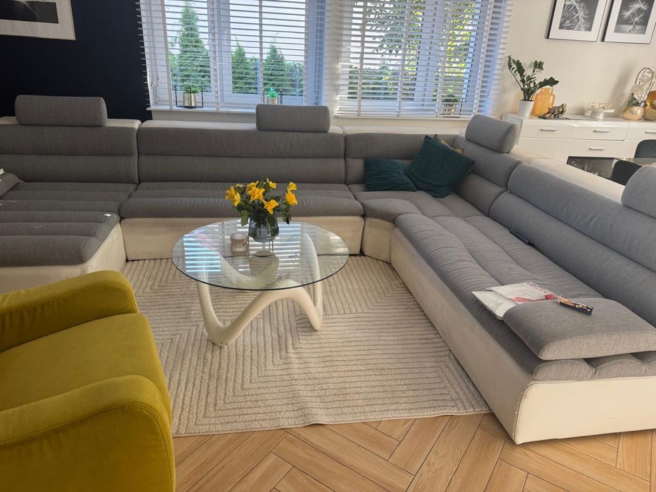 Narożnik nowoczesny / kanapa – do renowacji