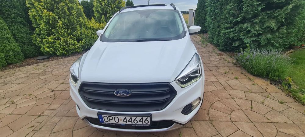 Ford Kuga Ford Escape Kuga Bogata wersja