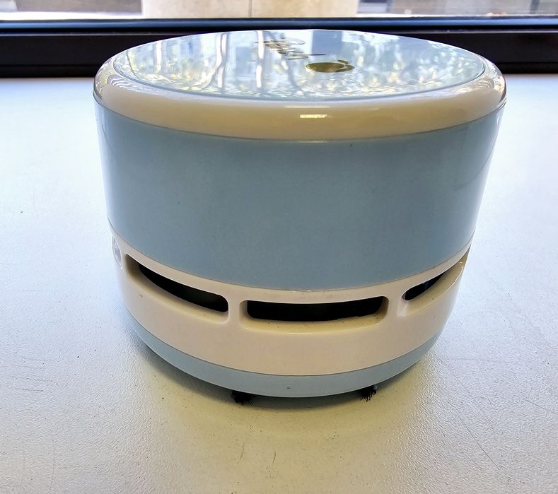 Очиститель клавиатуры/ микропылесос