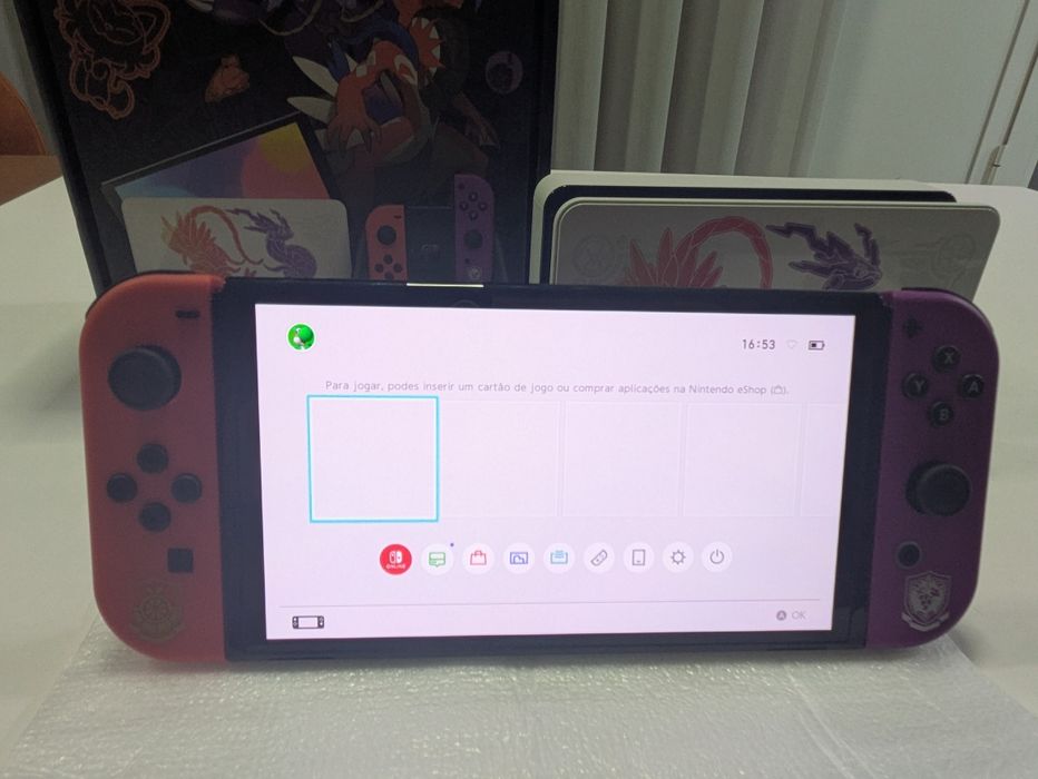 Nintendo Switch OLED Pokemon Edition + Jogos