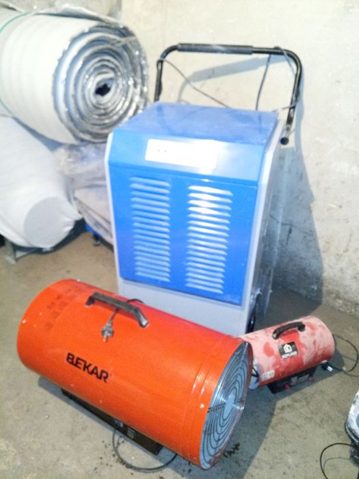 Осушувач повітря 30 до 158 л. на добу, вологопоглинач теплова гармата