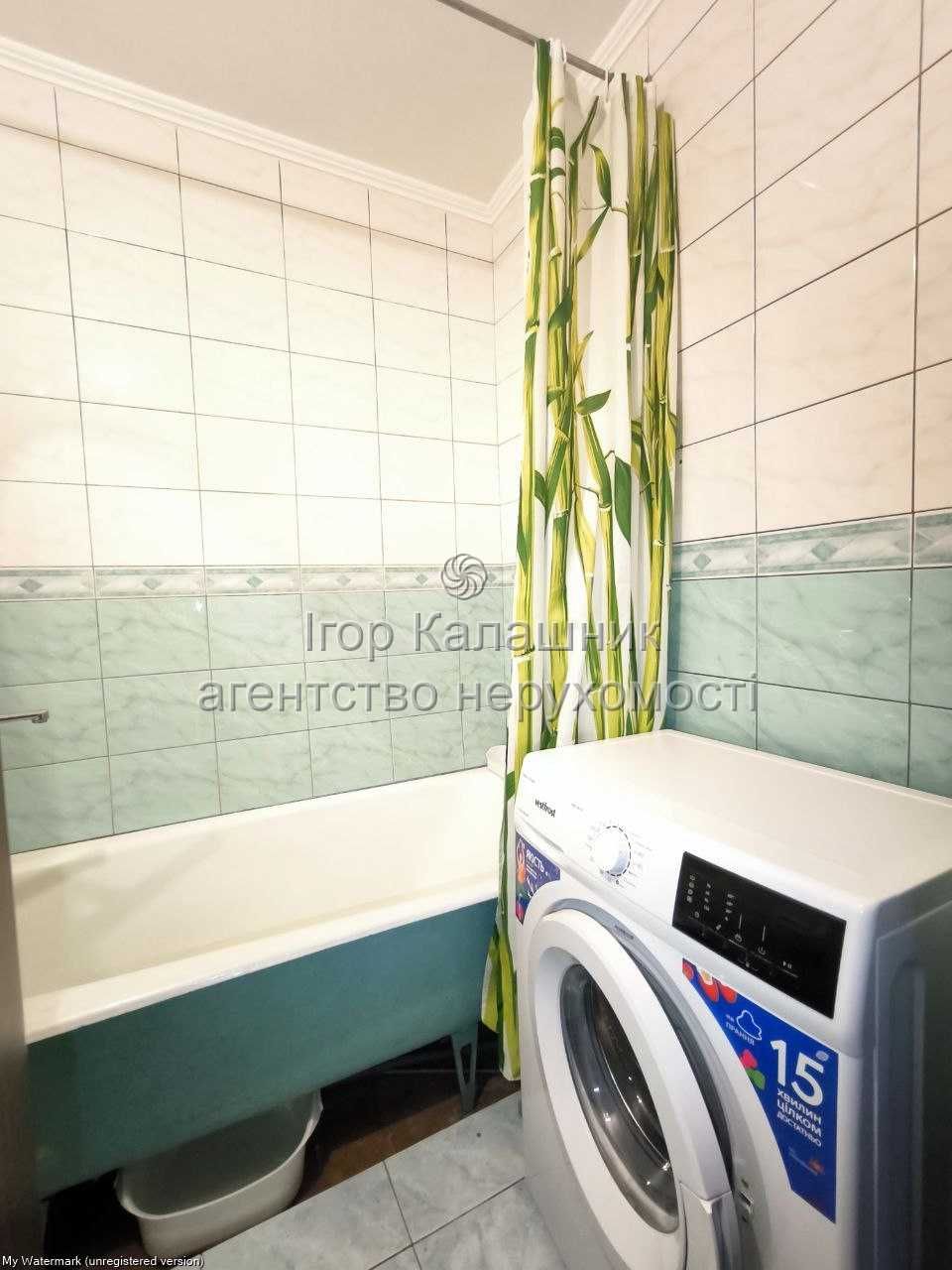 Продаж 3 кімн квартири вул Вербицького, 8А метро Харківська 15хв.пішки