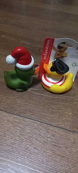игрушки уточки  для купания