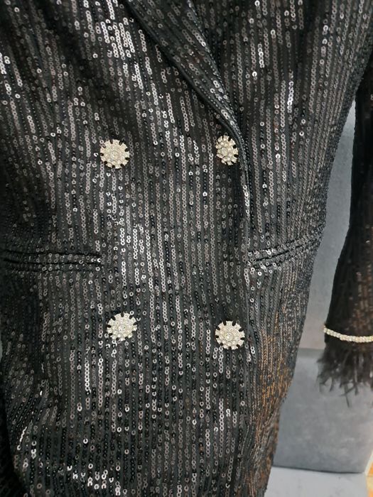 Garnitur w cekiny,nowy z metką