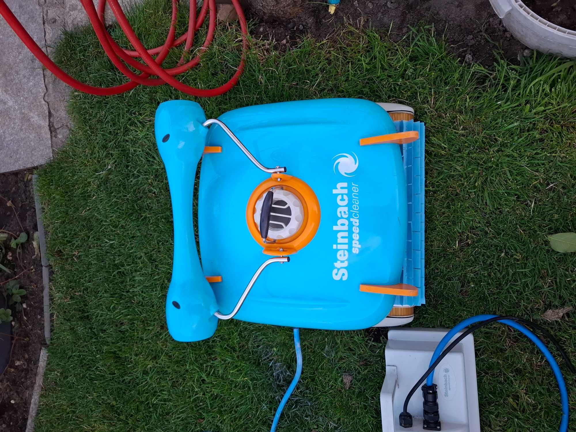 Robot basenowy Steinbach