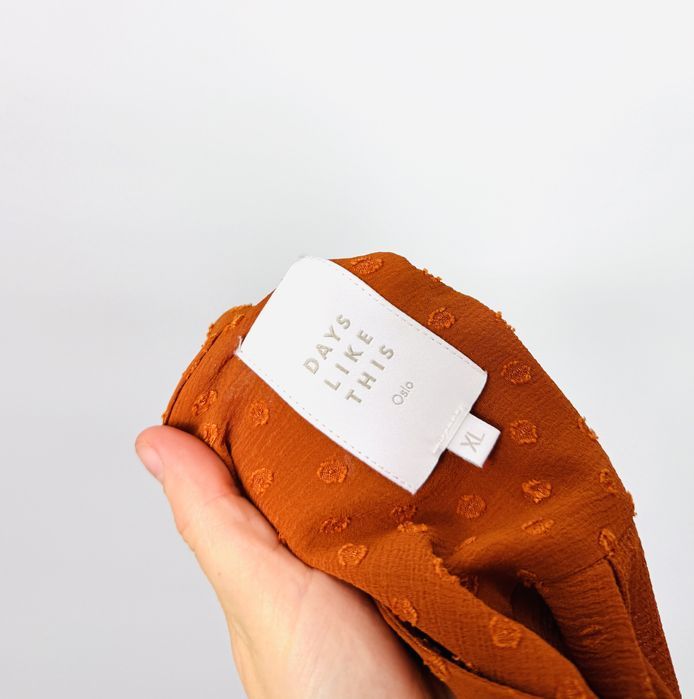 Bluzka w kolorze miedziano-pomarańczowym XL 42 Days Like This