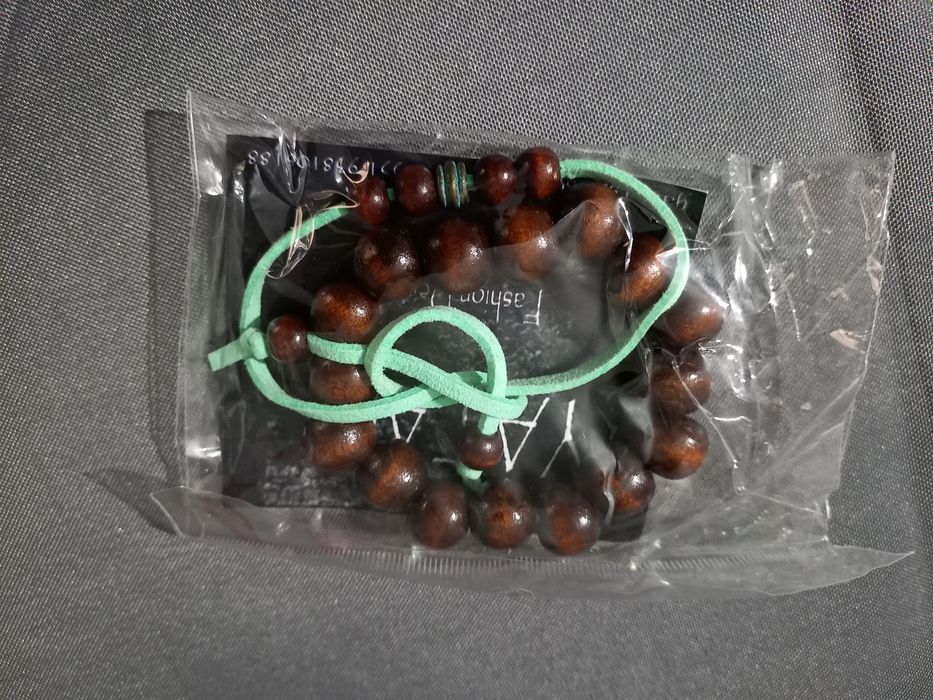 Conjunto 2 pulseiras novo