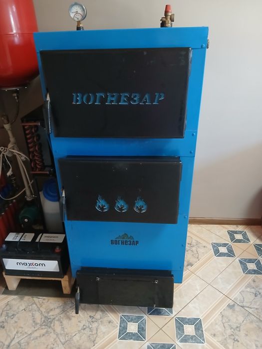 Продам твердопаливних котел 30кВт "ВОГНЕЗАР" Смовивіз