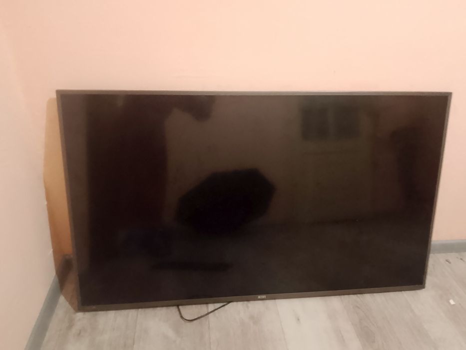 Продам телевізор Ківі треба ремонт