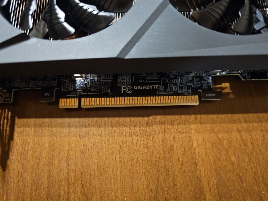 Gigabyte RTX 3070 8Gb Не працює!