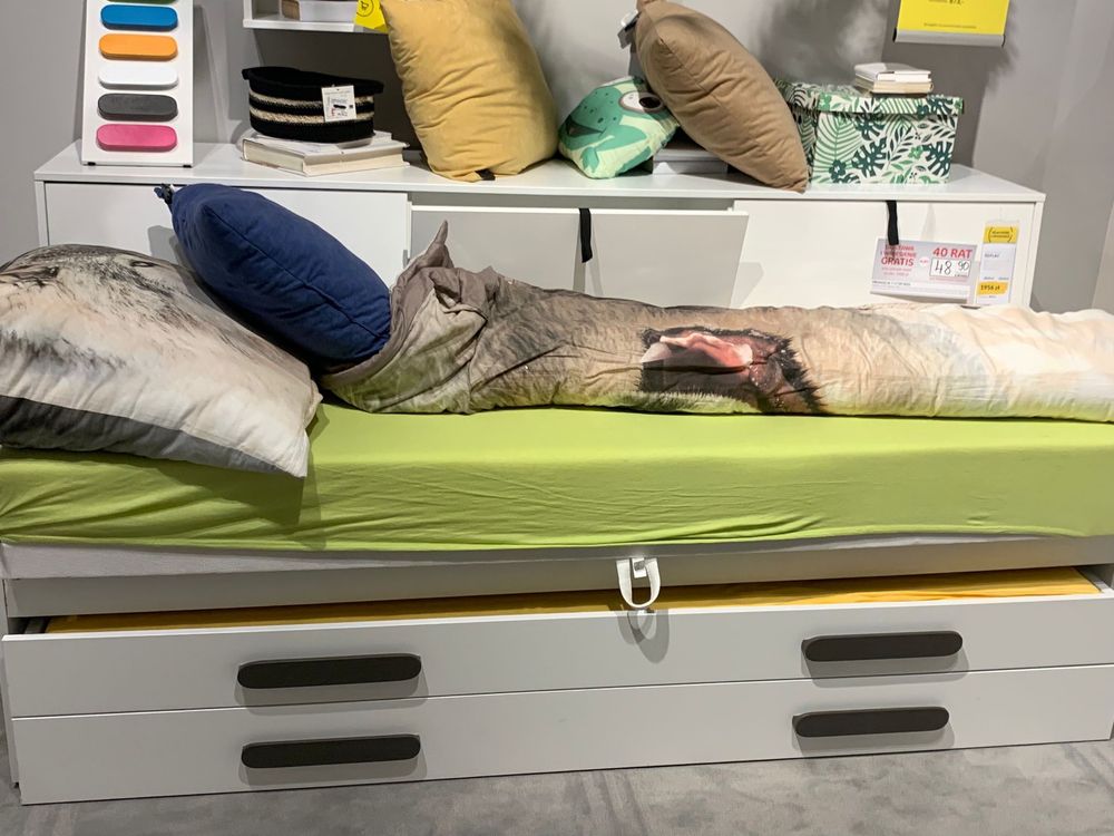Lozko rozkladane Agata biurko gratisy pólko tapczan .