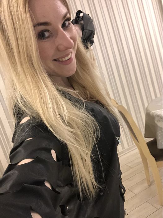 Продам дизайнерский кожаный пиджак! Размер С