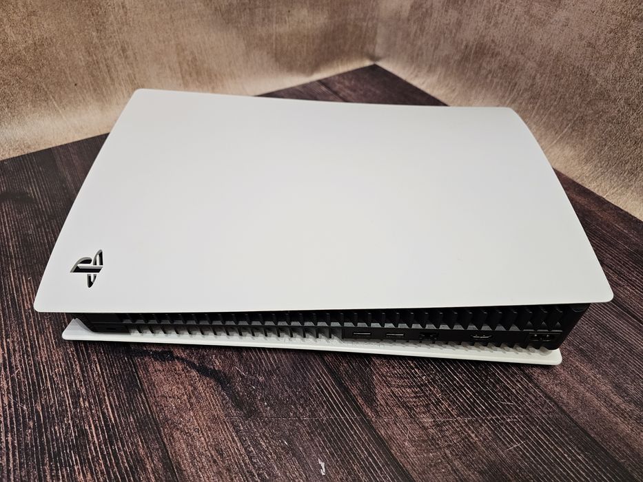 Sony PlayStation 5 825Gb з дисководом, б/в із гарантією