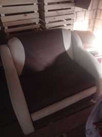 Fotel jednoosobowy rozkładany