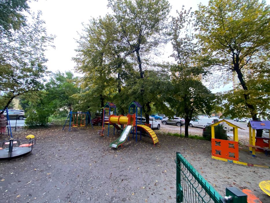 Оренда 3 к квартира, вул. Юрія Поправки 4/39а