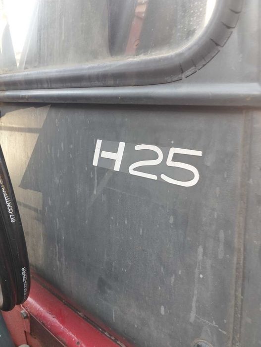 Навантажувач Linde 2,5 т.