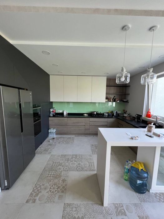 Оренда Преміум Котеджу в Брюховичах серед соснового лісу