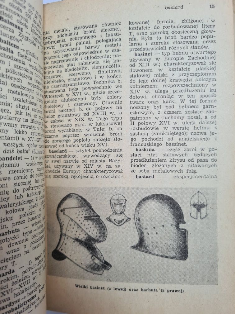 1000 słów o broni białej i uzbrojeniu ochronnym