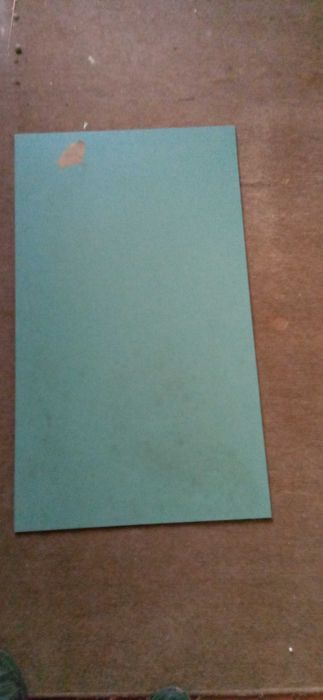 Дзеркало овальне з підвісом на стіну