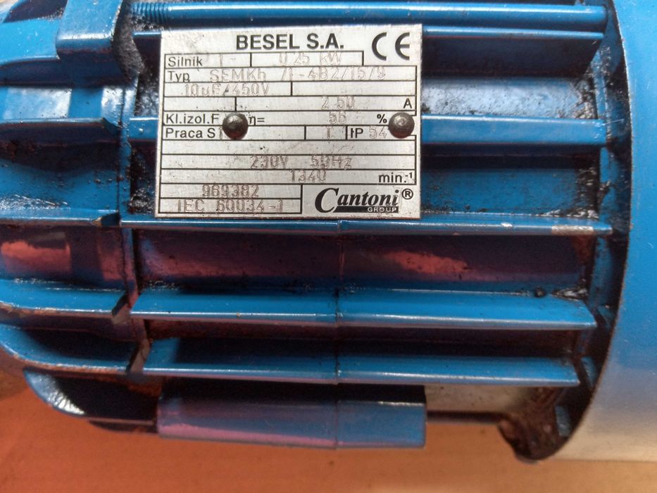 Motoreduktor do kotła na ekogroszek KWSP