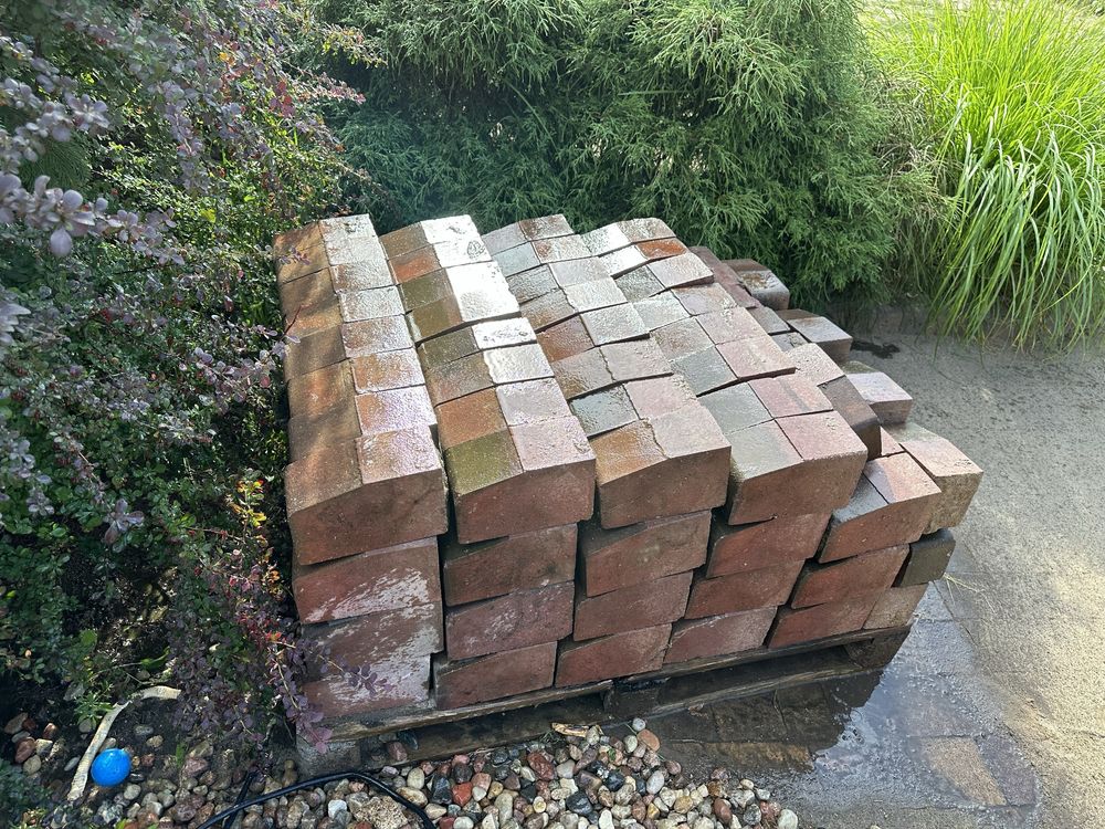 Kraweżnik z kostki brukowej palisada