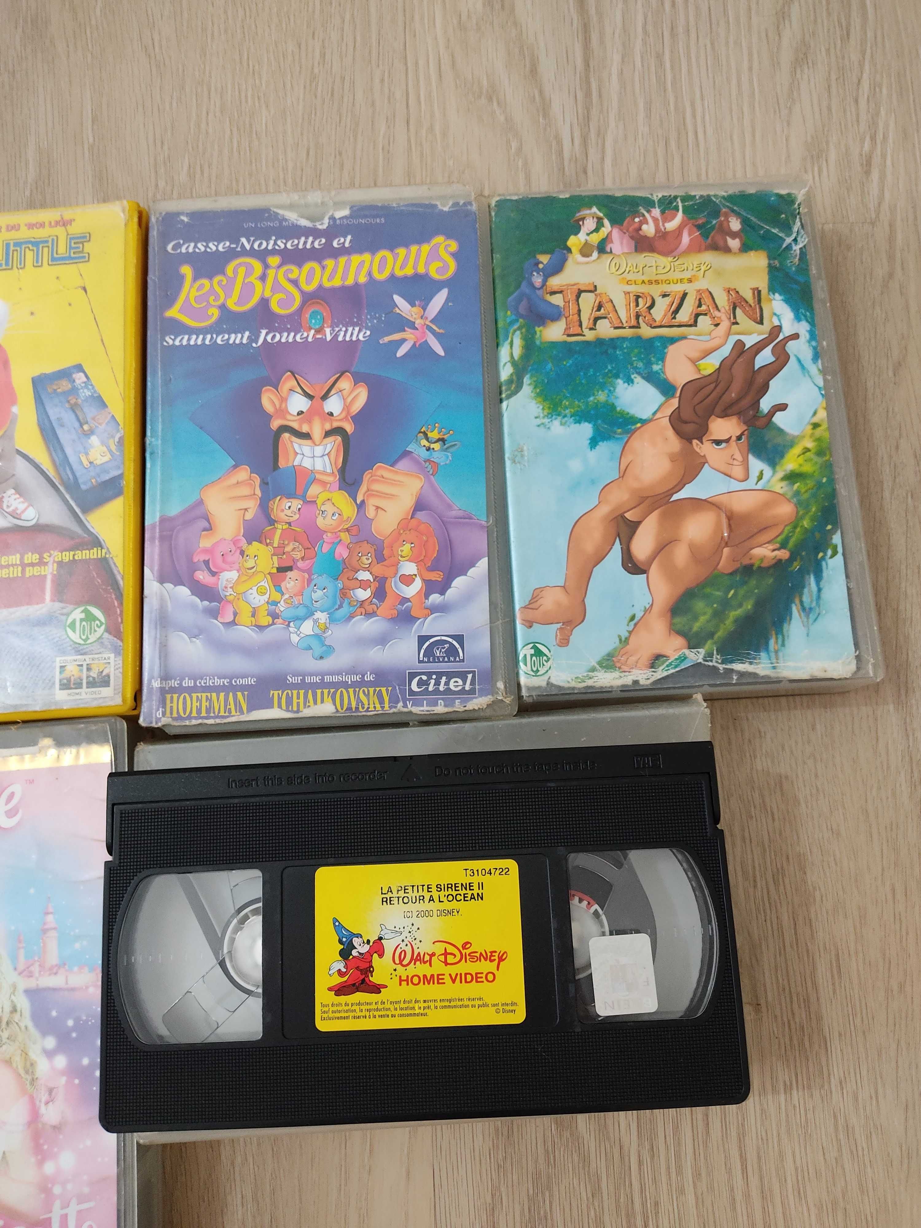 Cassetes de vídeo/filmes VHS infantis em Francês